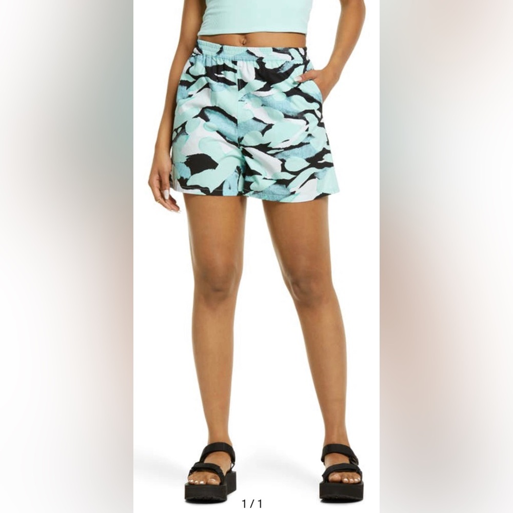 BP ATHLETIC SHORTS IN BLACK- GREEN PAINTED CAMO Size XS NWT - Picture 1 of 9